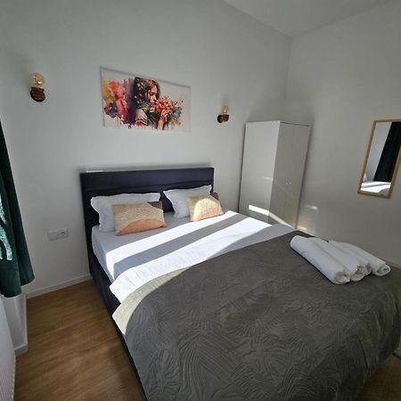 Cozy And Quit 1170 Vienna Apartment ภายนอก รูปภาพ