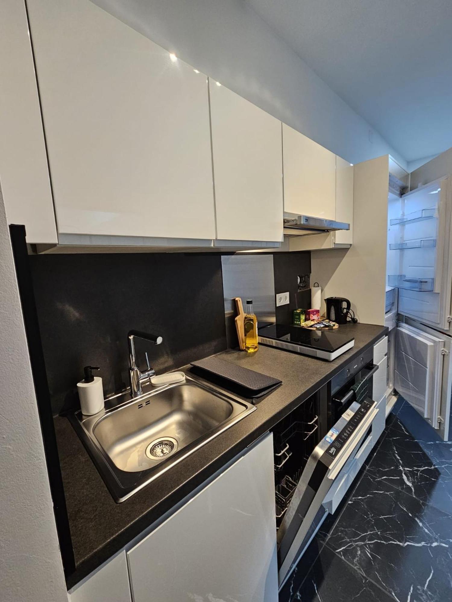 Cozy And Quit 1170 Vienna Apartment ภายนอก รูปภาพ