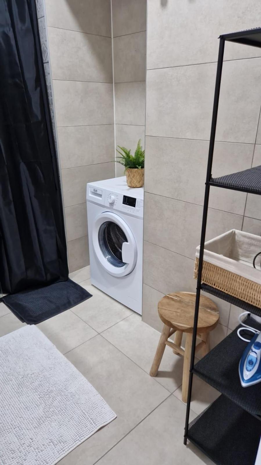 Cozy And Quit 1170 Vienna Apartment ภายนอก รูปภาพ
